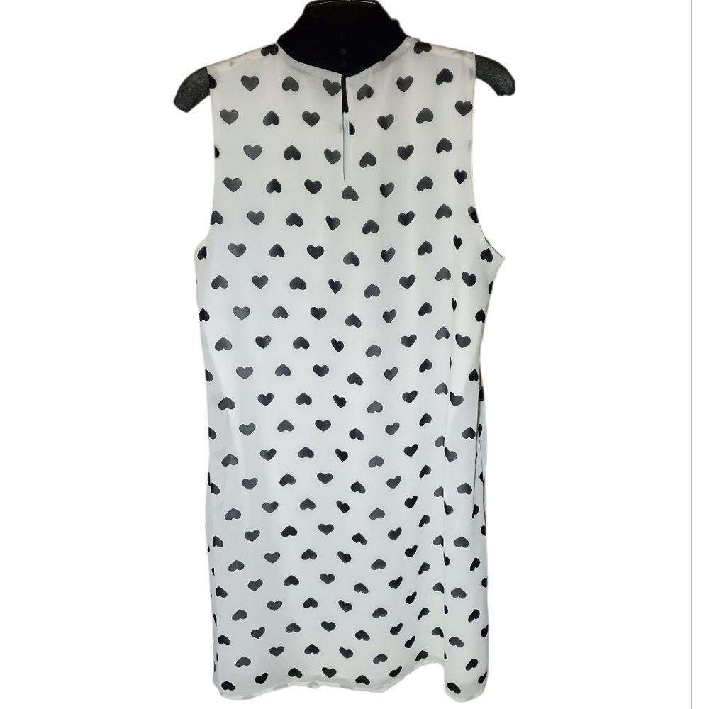 NWT New York & Company White and Black Hearts Women's Shift Dress - Picture 3 of 16